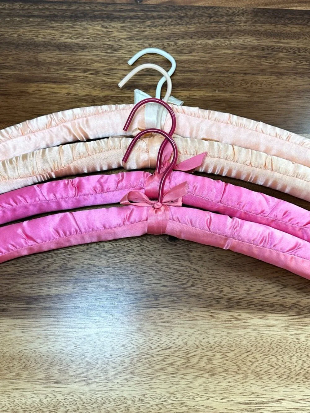 Vintage Satin Padded Hangers Lot of 4 5